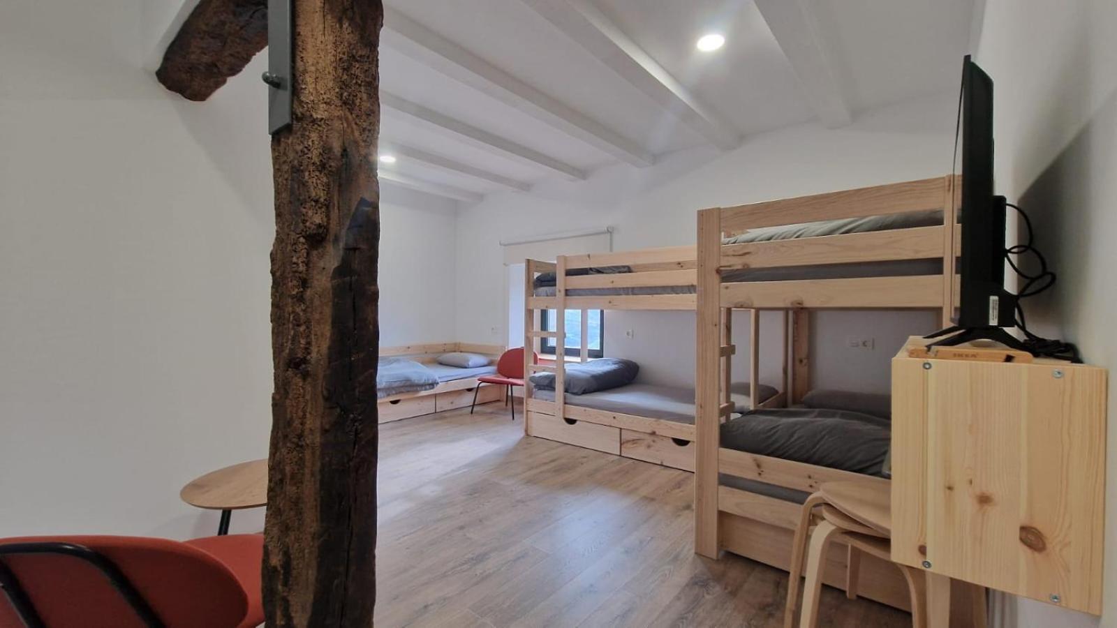 San Martín Albergue La Incera מראה חיצוני תמונה